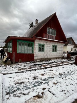 Дом 80м², участок 12 сот.