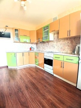 2-к квартира, 6/14 эт., 55м²